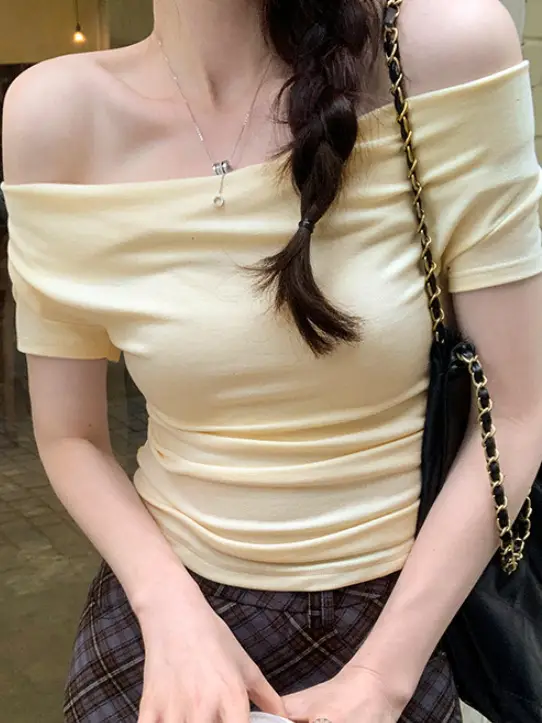 Ins-Style Design Ribbed Drop-Neck Sexy Hot Girl One-Shoulder Short T-Shirt for Women, Slim Fit, Slimming Short-Sleeve Top for Women, Trendy
