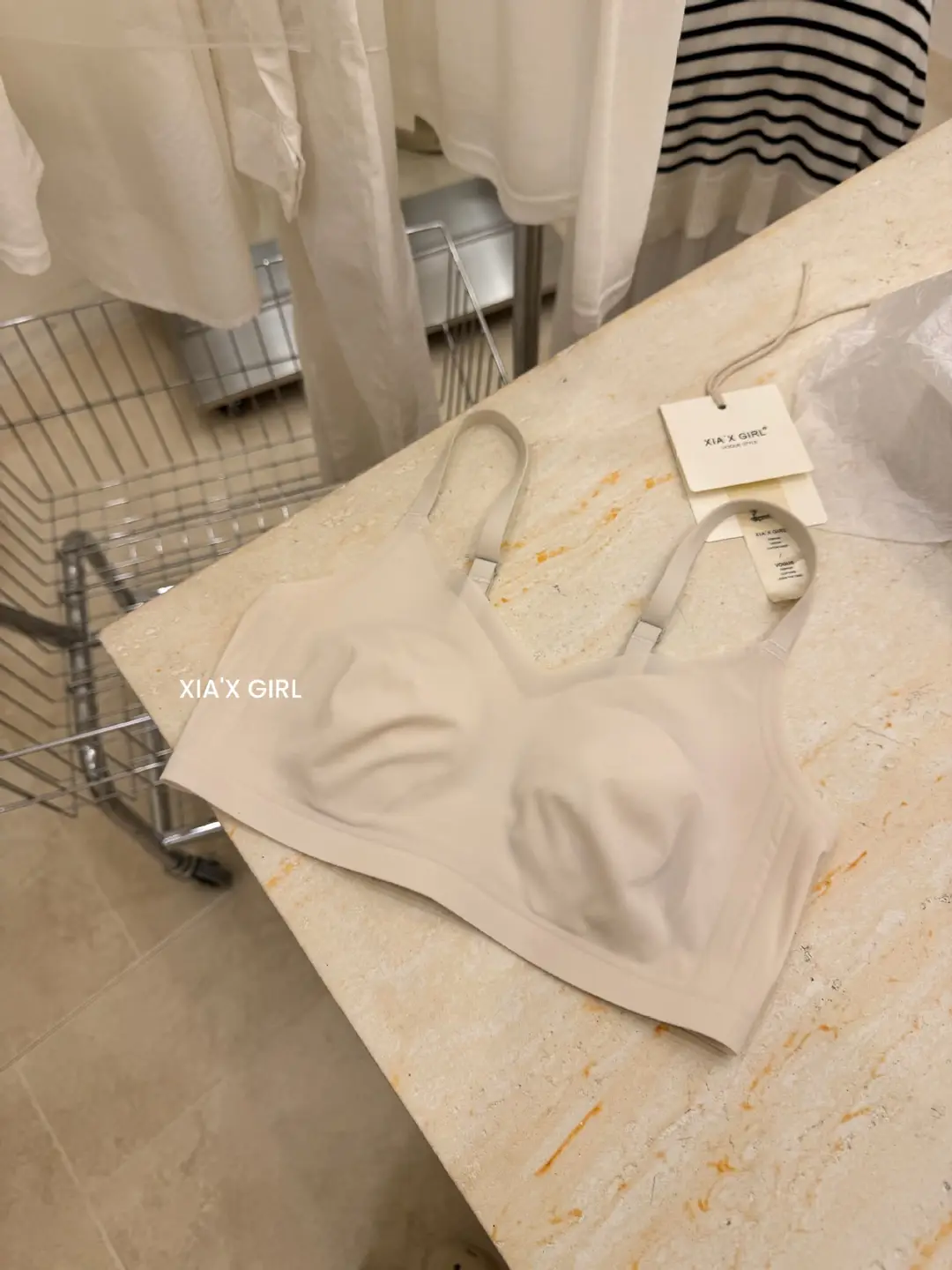 Large Bust Minimizing Bunny Ear Cup Bra, Ultra-Thin Breathable Seamless Comfortable Jelly Strip Minimizing Bra, Wireless Bra Top