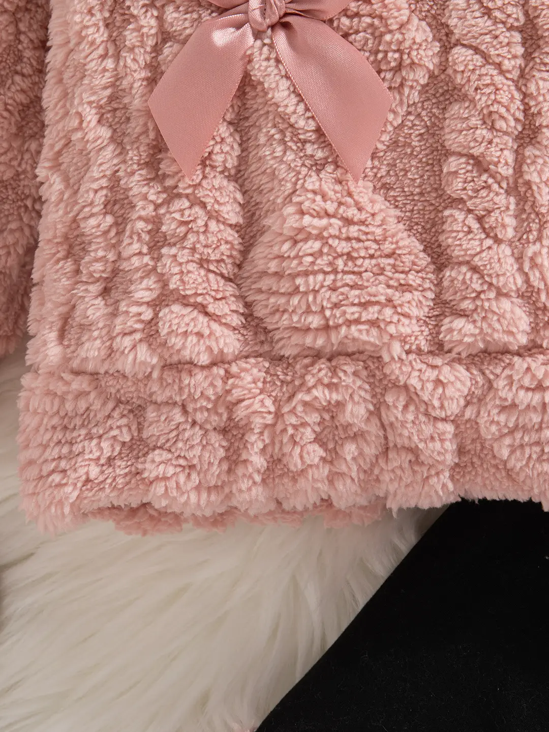 Cross-Border Autumn and Winter Baby Hooded 2026 Warm Plush Pink Long-Sleeve Hooded Top + Black Pants Wholesale — feature 8
