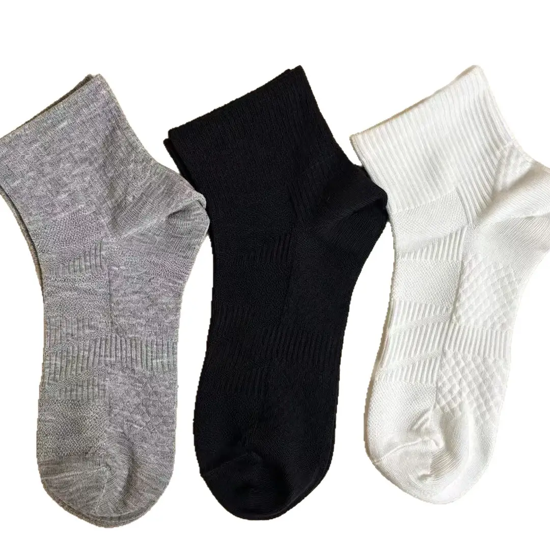 Natural Ramie Socks for Men and Women, Summer Thin Cotton Socks, Sweat-Absorbent, Breathable, Anti-Odor, Anti-Bacterial, Solid Color Foot Care Socks Wholesale