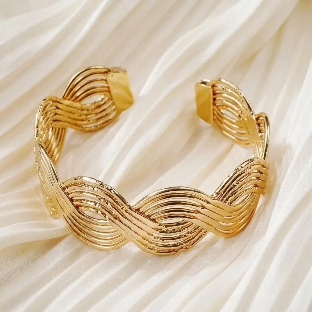 Hollow Wave-Shaped Korean-Style Multi-Layer Metal Arm Bracelet, European and American Cross-Border Minimalist Style Bracelet, New Light Luxury Elegant Bracelet for Women