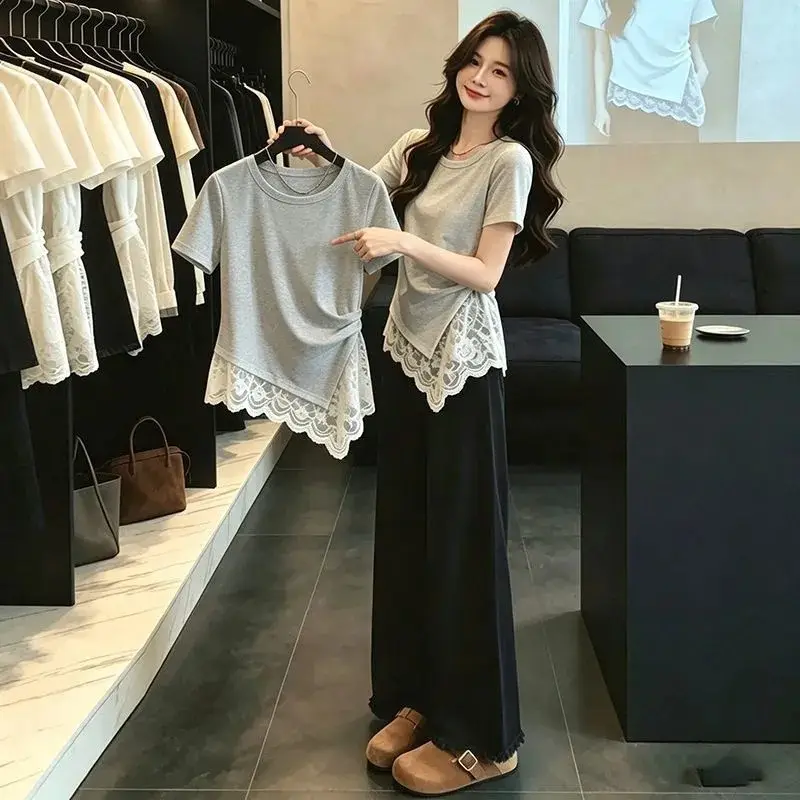 High-Quality 40-Count 92% Cotton 8% Spandex New Plus-Size Women's Round-Neck Irregular Lace Patchwork T-Shirt Trendy