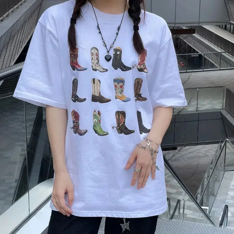 Western-Themed T-Shirt for Women, Summer Loose-Fitting Vintage Bohemian Texas T-Shirt, Cute Cowboy/Cowgirl Graphic — feature 5