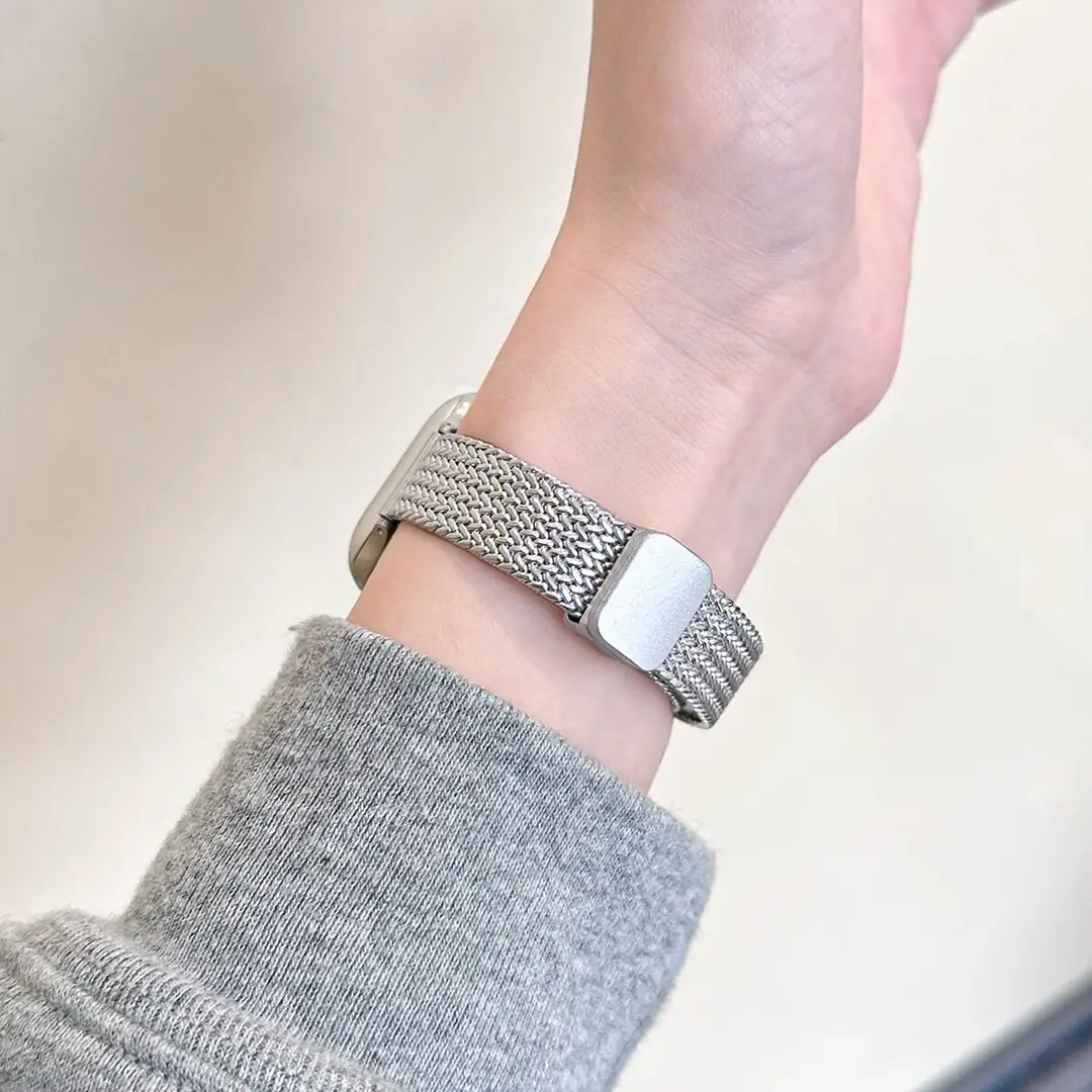 Suitable for Apple Watch Wheat Ear Magnetic Buckle Stainless Steel Apple Watch Strap S10 Advanced Replacement Strap