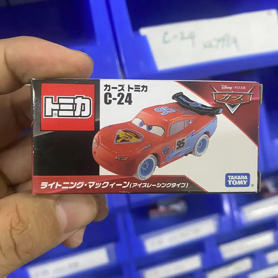 Tomy Tomica Cars Lightning Mcqueen and Uncle Mack Die-Cast Toy Cars Wholesale Alloy Racing Cars