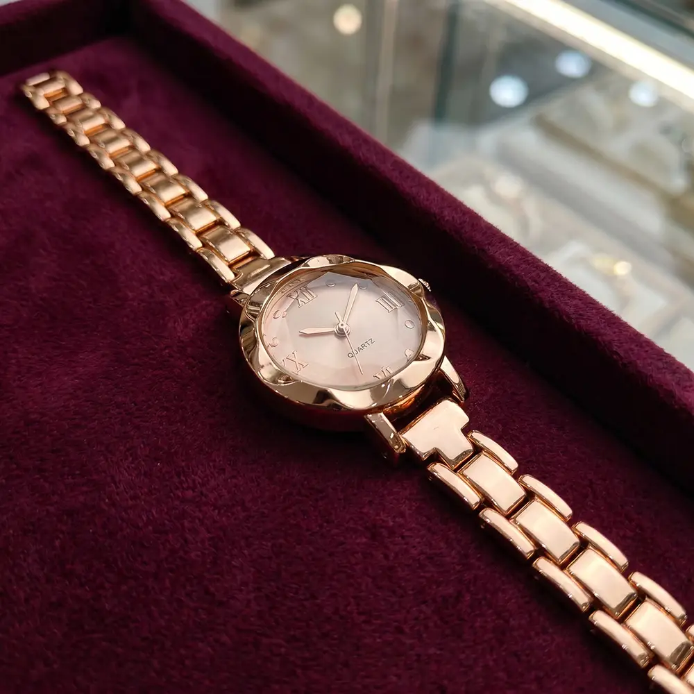Women's Watches Wholesale Student Quartz Waterproof Stylish Bracelet Steel Band Ins Style Cross-Border Korean Version Female Student Watch — feature 47