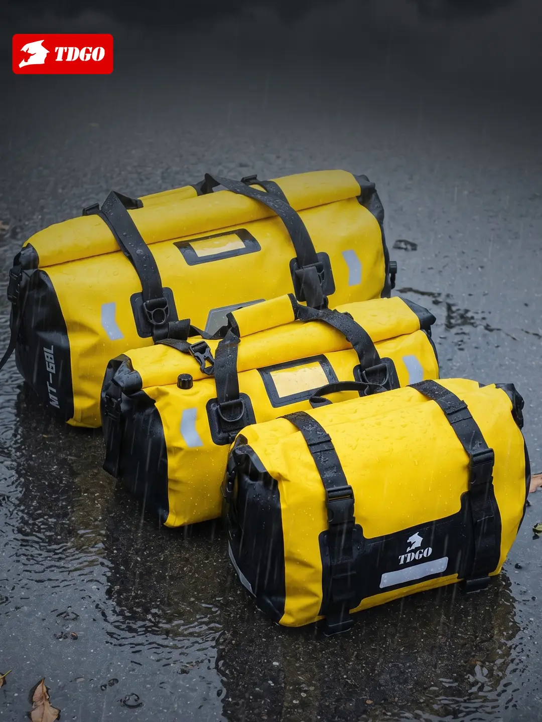 Motorcycle rear seat bag, helmet bag, rear luggage bag, storage bag, waterproof travel shoulder bag, riding pannier bag