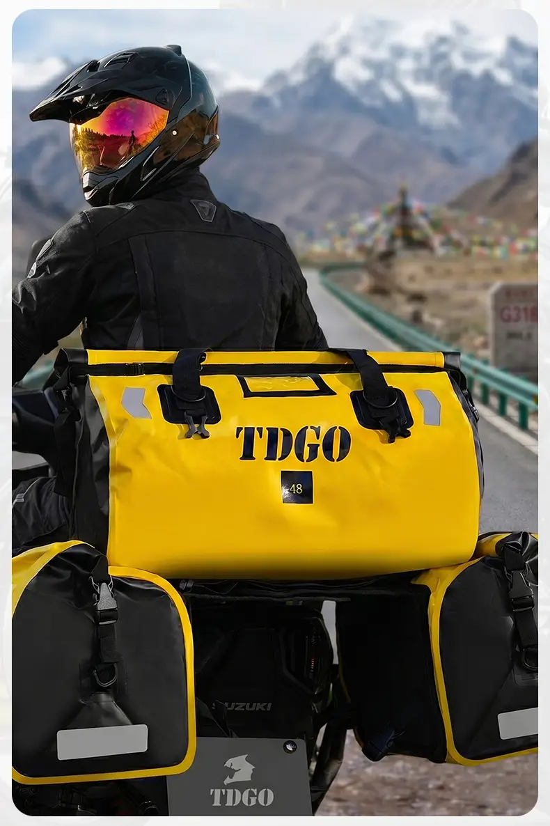 Motorcycle rear seat bag, helmet bag, rear luggage bag, storage bag, waterproof travel shoulder bag, riding pannier bag — feature 6