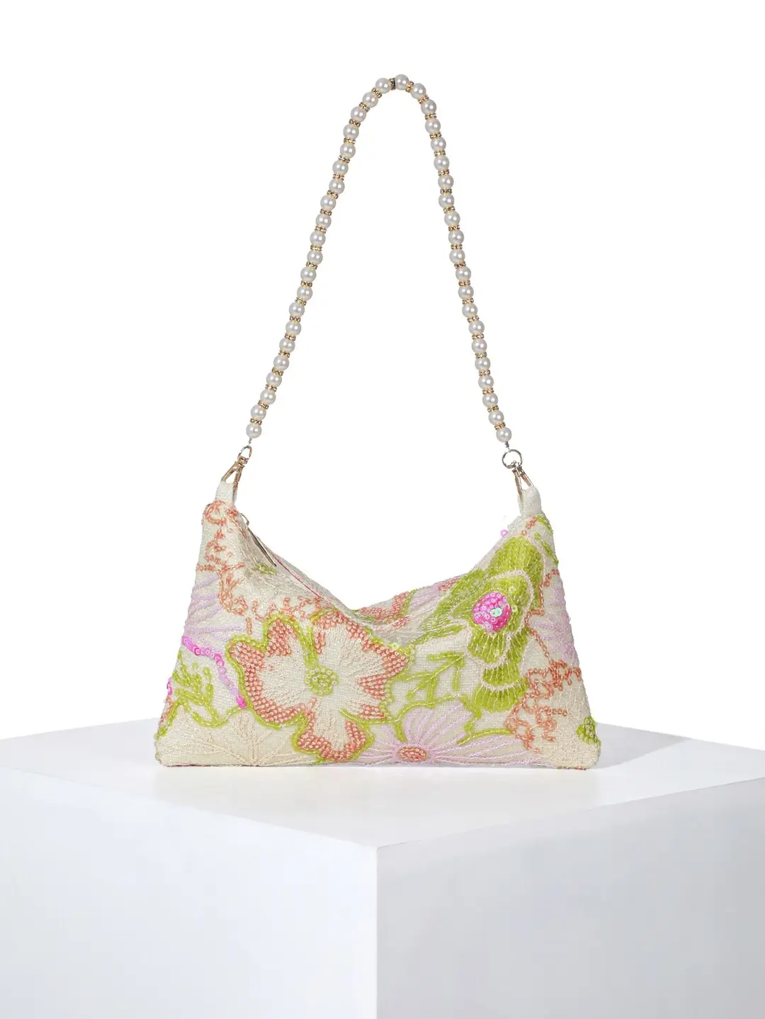 New Chinese-Style Embroidered Pearl Handbag for Evening Events 2026 New Niche Design Embroidered Sequin Bag Single Shoulder Underarm Bag