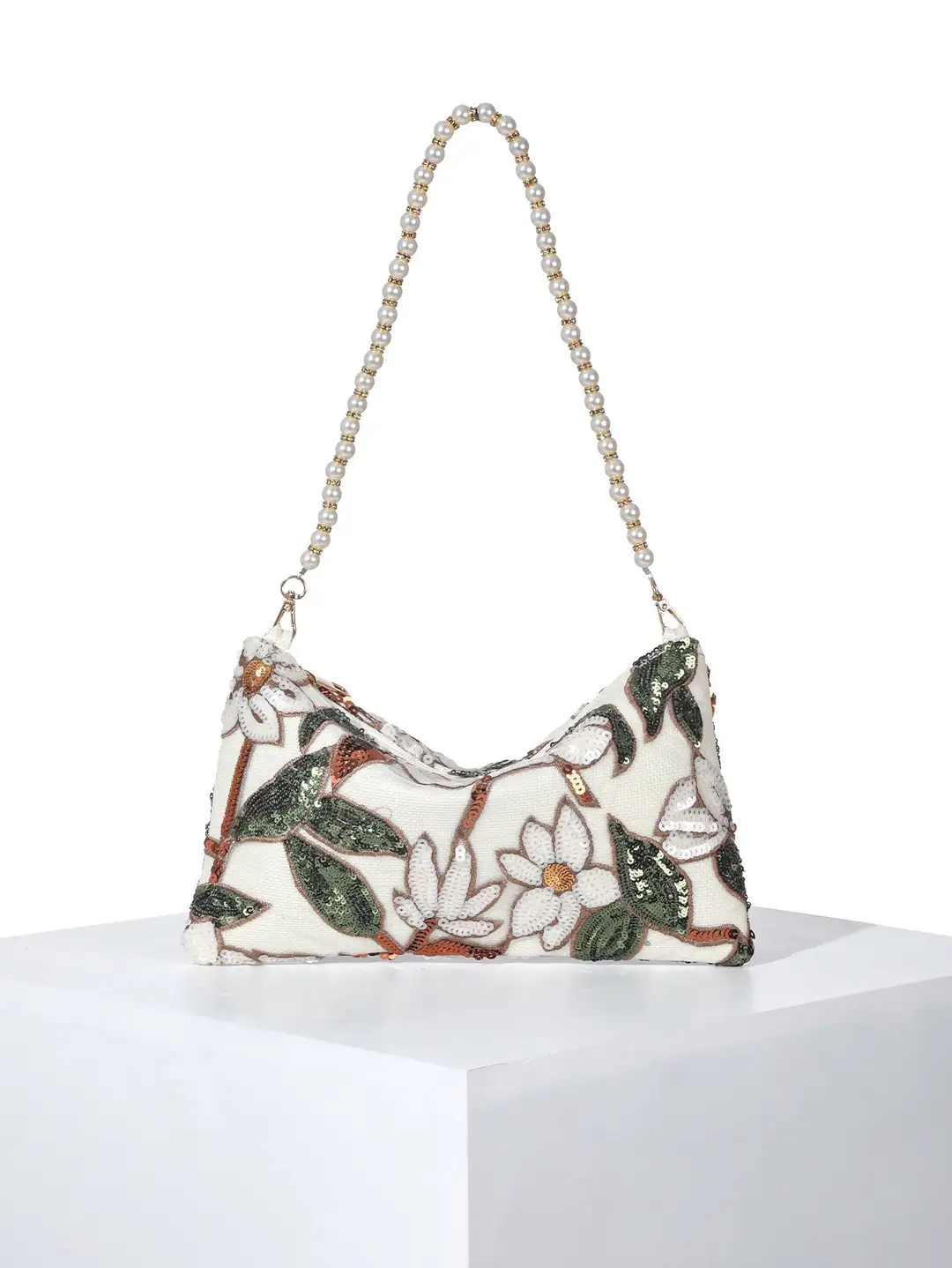 New Chinese-Style Embroidered Pearl Handbag for Evening Events 2026 New Niche Design Embroidered Sequin Bag Single Shoulder Underarm Bag