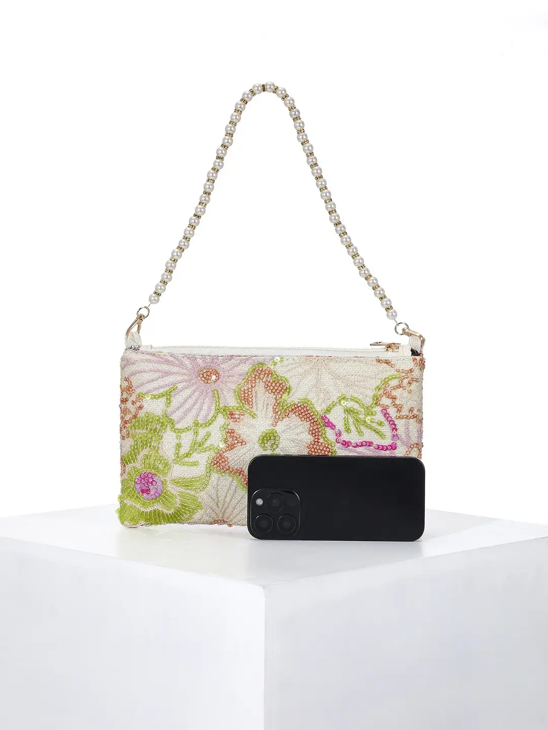 New Chinese-Style Embroidered Pearl Handbag for Evening Events 2026 New Niche Design Embroidered Sequin Bag Single Shoulder Underarm Bag — feature 5