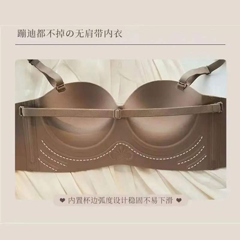 Half-Cup Bra for Women with Small Busts, Strapless, Thickened, Gathers and Enhances Appearance, Prevents Side Breast Sagging, Wireless Bra — feature 6