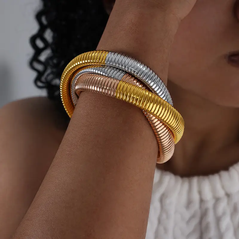 Cross-Border Hot-Selling Chunky Metal European and American Hip-Hop Trendy Three-Layer Interlocking Threaded Bracelet Wholesale Jewelry