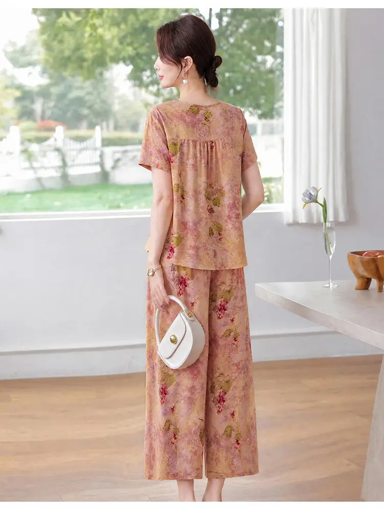 New Chinese-Style Summer Outfit for Mothers: Silk Satin Xiangyunsha Short-Sleeve Shirt Set, Plus-Size Pants Two-Piece Set for Middle-Aged and Elderly Women — feature 10