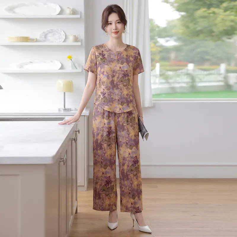 New Chinese-Style Summer Outfit for Mothers: Silk Satin Xiangyunsha Short-Sleeve Shirt Set, Plus-Size Pants Two-Piece Set for Middle-Aged and Elderly Women