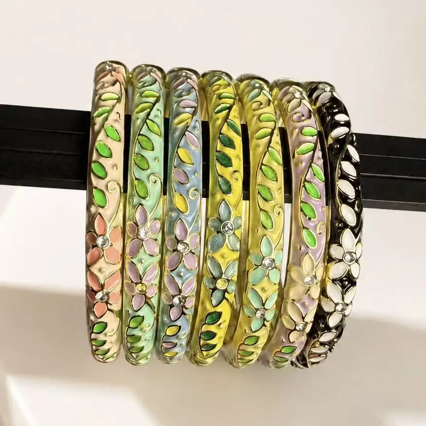 Cross-Border 0.6 Fine Cloisonné Enamel Bracelet with Floral Design, Large Rhinestones, Hanfu New Chinese Style, Open Hollow Design