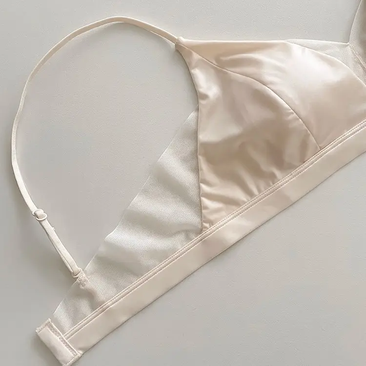 Original Japanese 100% Mulberry Silk Seamless Triangle Cup Bra for Women, Minimizes Large Bust, Prevents Sagging, Wireless Bra