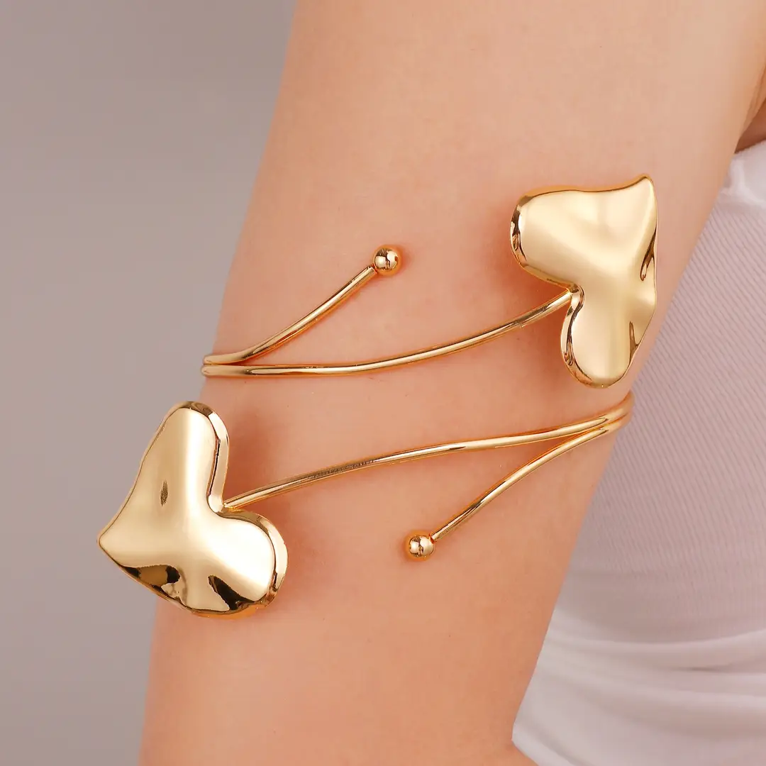 Cross-Border Hot-Selling Floral Open Arm Bracelet, Geometric Light Luxury Niche High-End Bracelet, Fashionable Arm Ring, Non-Fading Bracelet