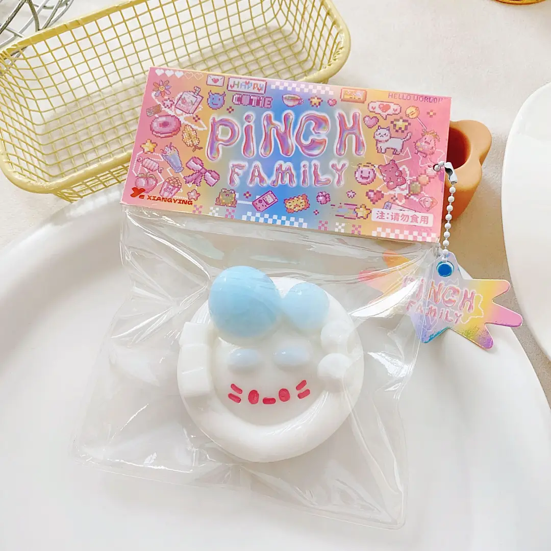 Transparent Crystal Bun Squishy Toy, Stress-Relief Gadget, Prank Toy, Popular at School Gates and Small Shops