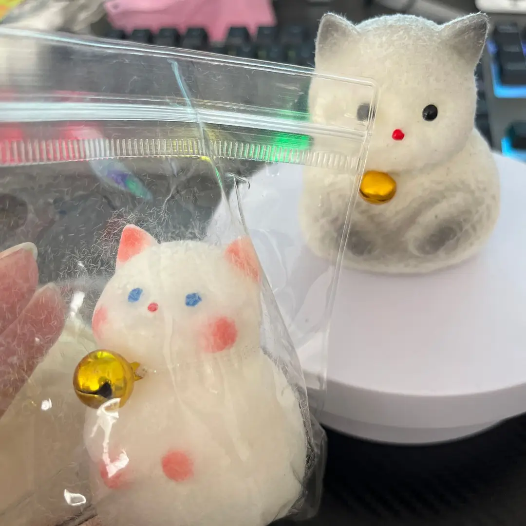 Transparent Crystal Bun Squishy Toy, Stress-Relief Gadget, Prank Toy, Popular at School Gates and Small Shops