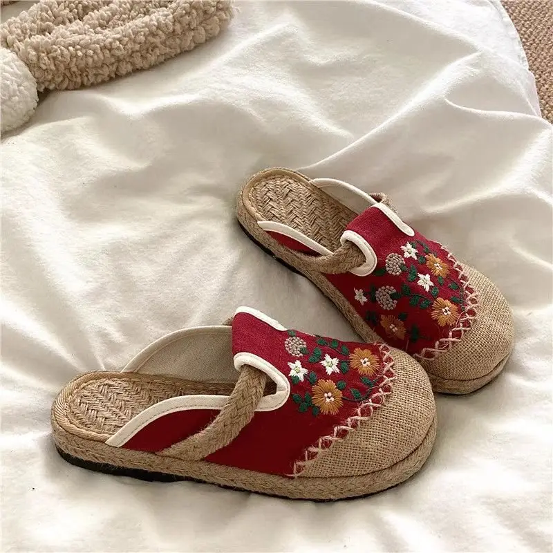 Walking by the Sea~! Handmade Straw-Woven Linen Breathable Sandals for Women, Ins-Style Summer Outdoor Non-Slip Flat Beach Slippers