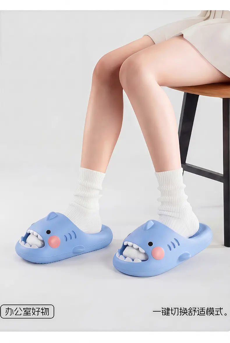 Shark Children's Sandals for Boys 2026 New Model Shark Girls' Pvc Summer Hollow-Out Sandals for Boys Beach — feature 11