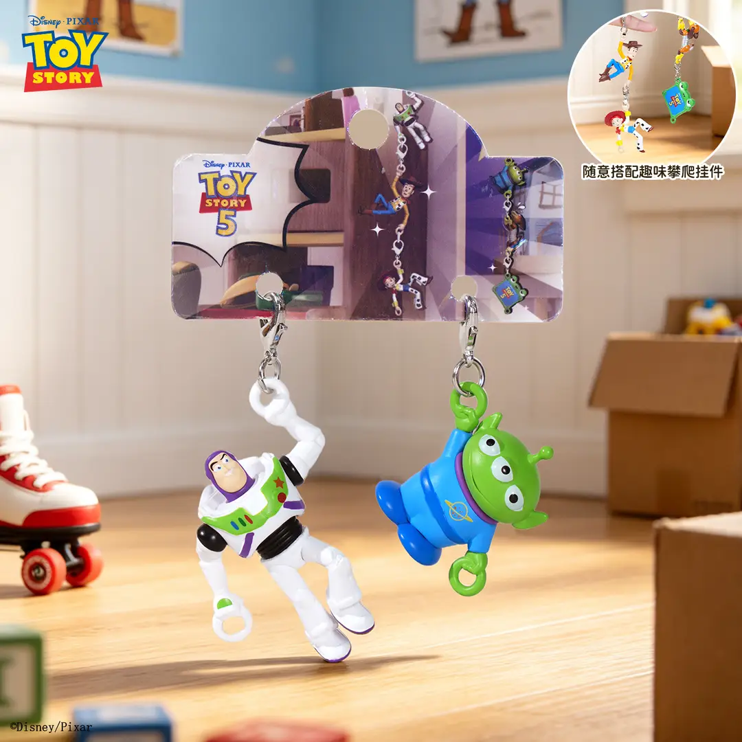Authentic Toy Story Buzz Lightyear Climbing Clasp Keychain Cartoon Cute Woody Doll Backpack Pendant