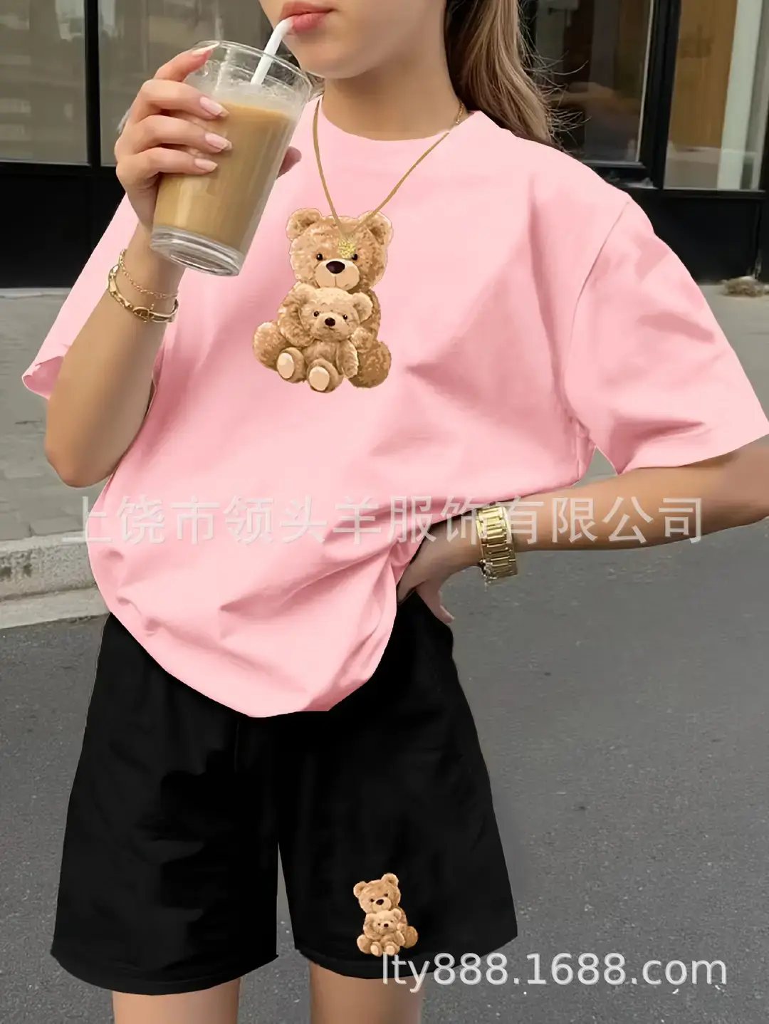 European and American Western Style Sketch Print Short-Sleeved T-Shirt for Women, Caramel Color, Round Neck, Loose Retro Casual Top — feature 11