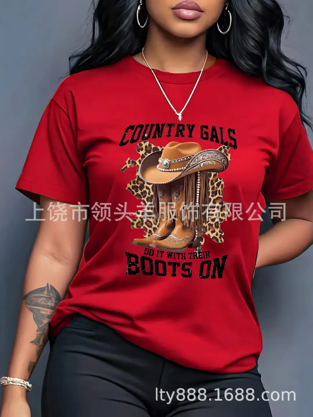 European and American Western Style Sketch Print Short-Sleeved T-Shirt for Women, Caramel Color, Round Neck, Loose Retro Casual Top