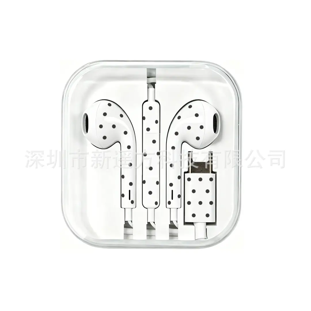 Wholesale Remote-Controlled Wired Earphones with Microphone and Type-C Connector Featuring Polka Dot and Star Pattern Designs