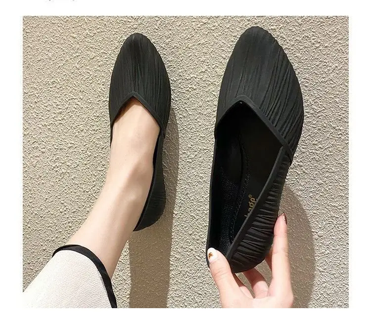 New Low-Cut Waterproof Shoes, Rain Boots for Women, Summer Adult Work Rubber Shoes, Fashionable Jelly Shoes, Non-Slip Shallow Toe-Cap Sandals — feature 15