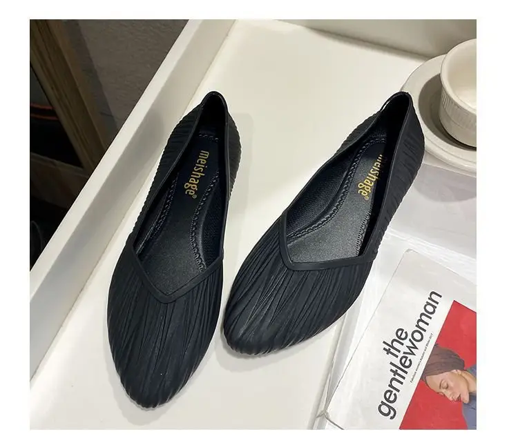 New Low-Cut Waterproof Shoes, Rain Boots for Women, Summer Adult Work Rubber Shoes, Fashionable Jelly Shoes, Non-Slip Shallow Toe-Cap Sandals — feature 26