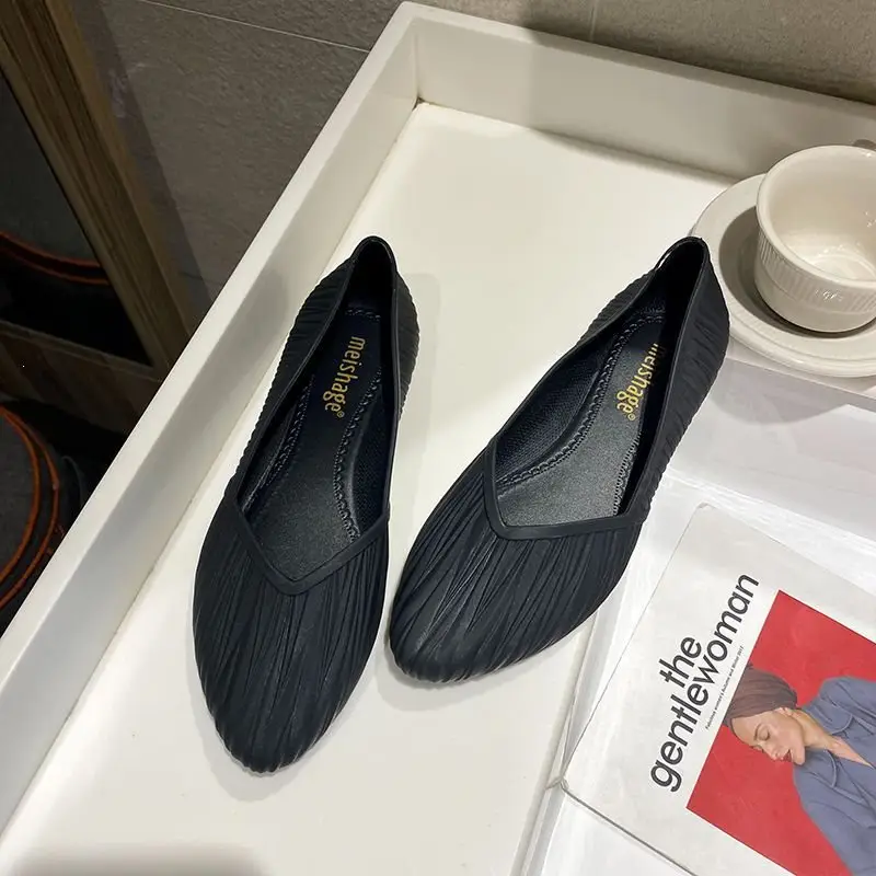 New Low-Cut Waterproof Shoes, Rain Boots for Women, Summer Adult Work Rubber Shoes, Fashionable Jelly Shoes, Non-Slip Shallow Toe-Cap Sandals