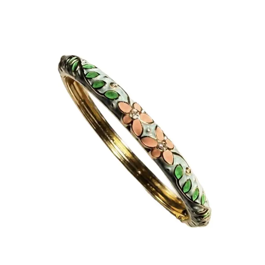 New Style Chinese-Style Cloisonné Enamel Bracelet with Floral Design, Featuring Large Rhinestones, Suitable for Hanfu and New Chinese-Style Outfits, Open-Ended Bracelet with Floral and Leaf Motifs