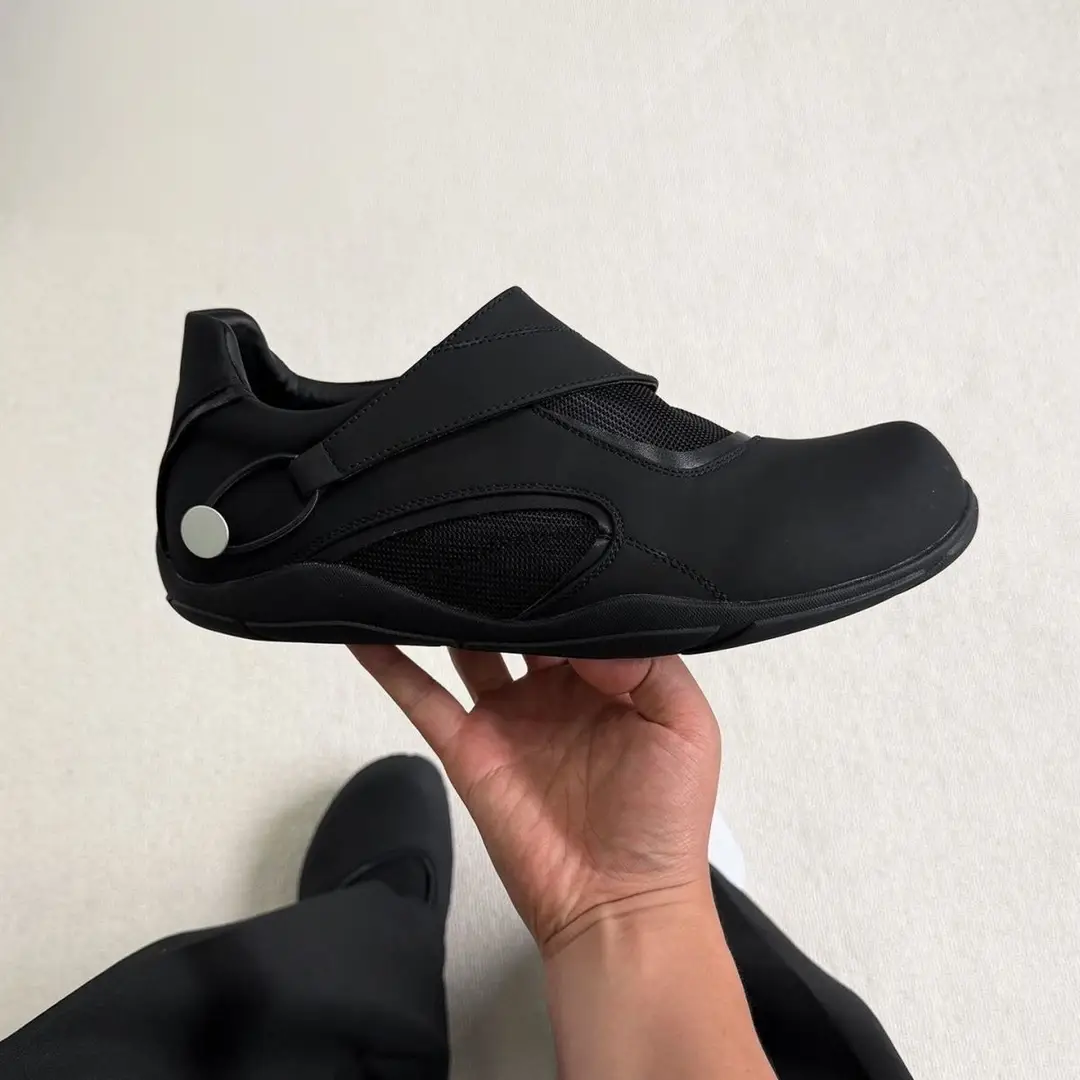 Trendy Slip-On British-Style Racing Shoes, Lazy German Training Shoes for Men, Urban Outdoor Commuting Casual Barefoot Shoes with Thin Soles