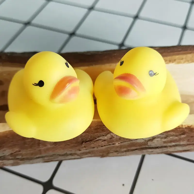 Bath and Water Play Little Yellow Duck Toy That Makes Noise, Duck Toy for Swimming Pool, Bathroom, Duck Toy for Milk Tea Shop, Small Gift — feature 16