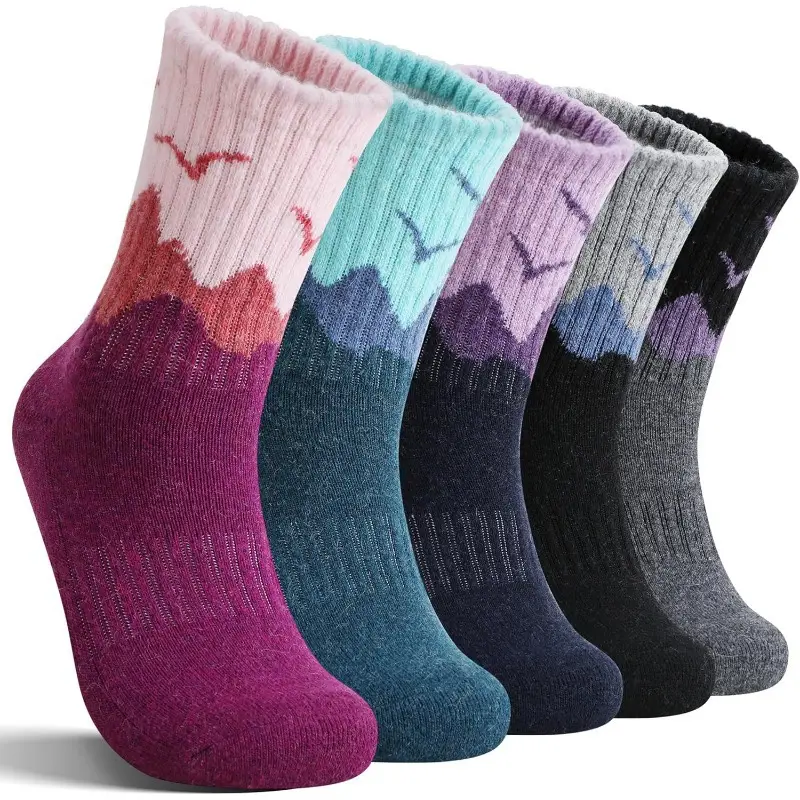 Spring and Summer Color-Blocked Wavy Cotton Socks for Men, Gradient Color Socks for Women, Shock-Absorbing Running Sports Socks, Sweat-Absorbent and Breathable Long Socks — feature 6