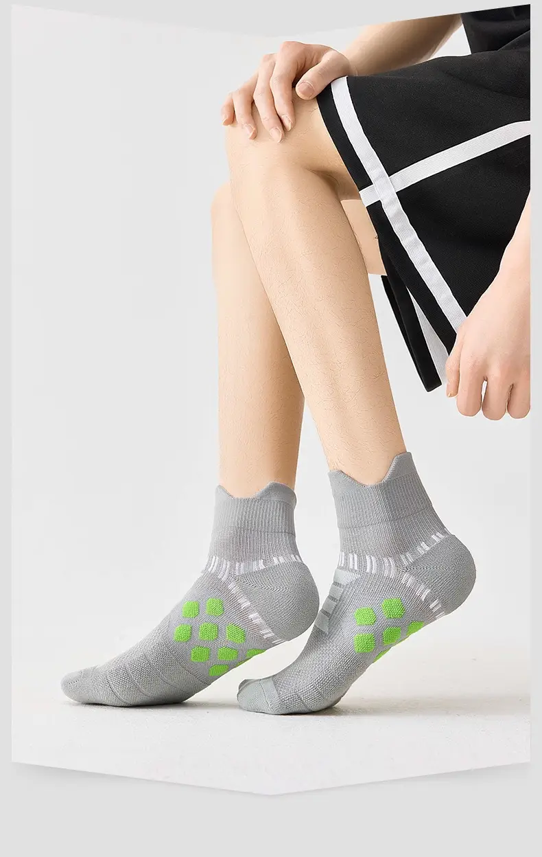 Colorful Sport Boat Socks Men's Colorful Sports Boat Socks with Ear-Shaped Massage Sole and Terry Loops — feature 11