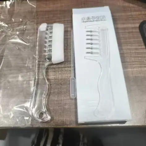 Scalp Liquid Applicator Comb, Hair Care Scalp Massage Comb, Essential Oil Applicator Comb, Hair Care Liquid Applicator, Roller Ball Applicator Comb
