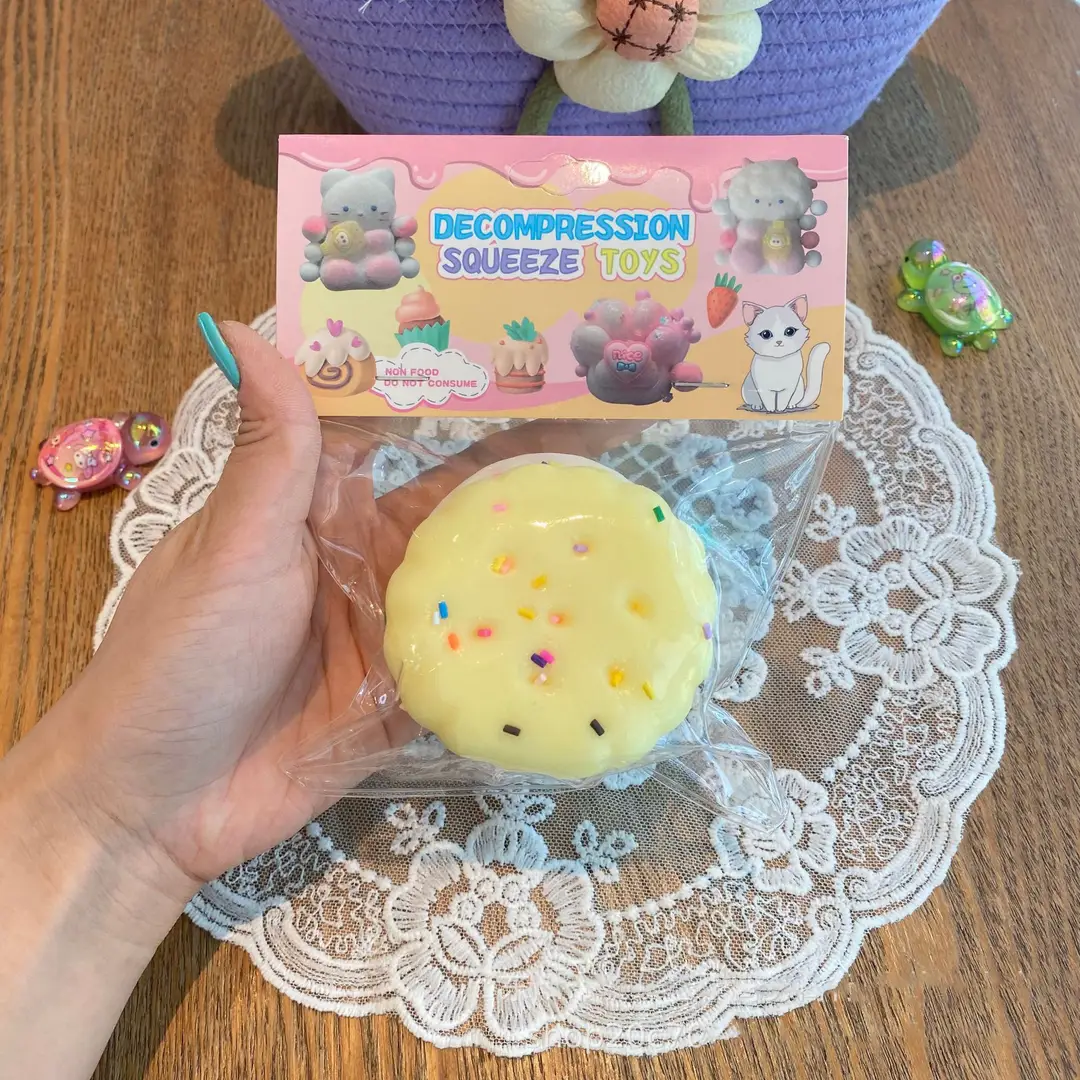Crystal Bun Popular Cartoon Smiley Face Stress-Relief Fruit Pulp Glitter Ball Steamer Color Box Realistic Bun Squishy Toy