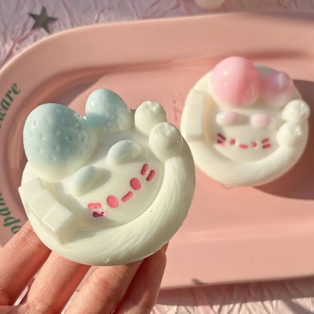 Crystal Bun Popular Cartoon Smiley Face Stress-Relief Fruit Pulp Glitter Ball Steamer Color Box Realistic Bun Squishy Toy