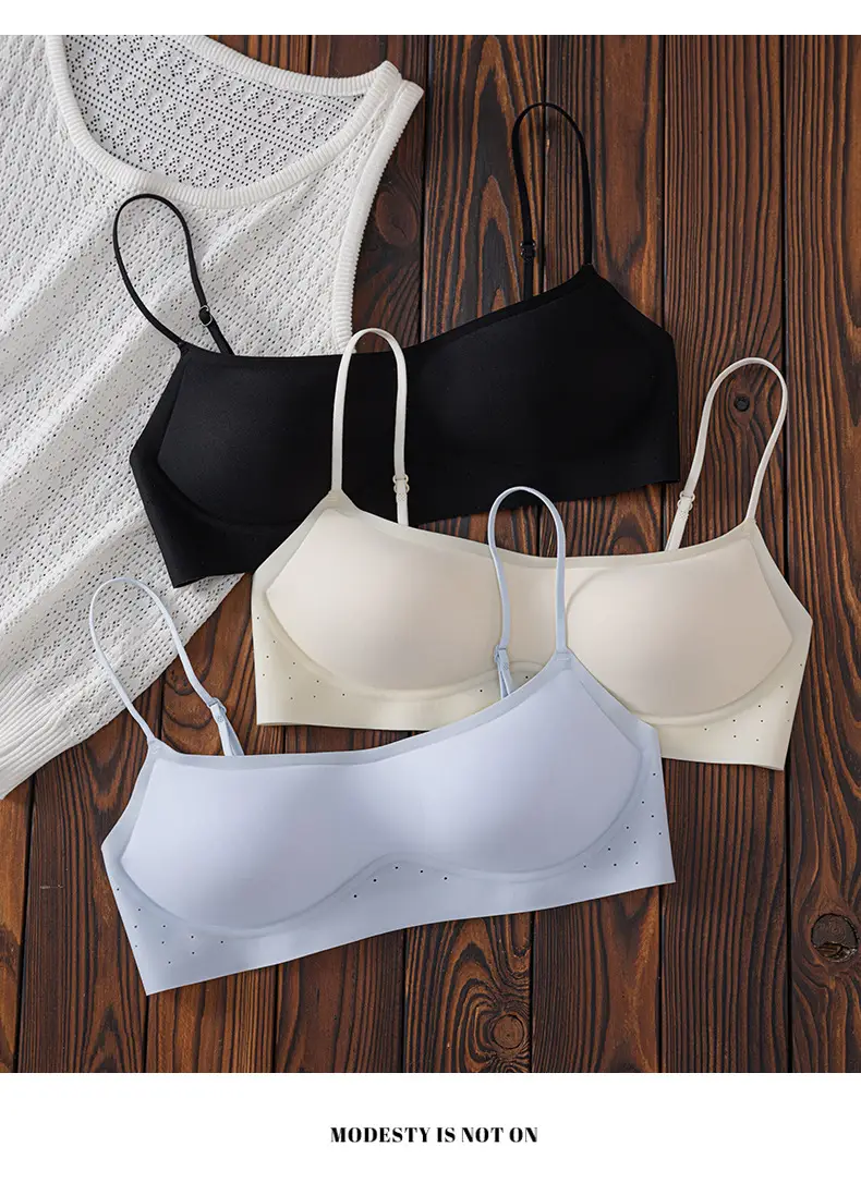 Invisible Seamless Foundation Liquid, Low-Neck Underwear, Thin Large U-Shaped Beautiful Back, Multi-Wear Style, Thin Shoulder Straps, Fixed Cup, Anti-Exposure Bra — feature 21