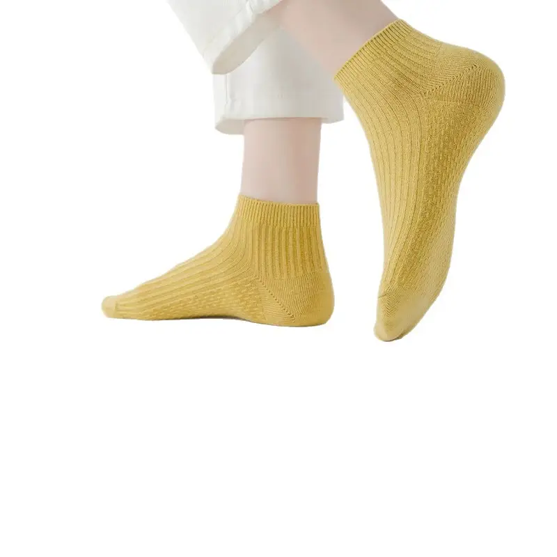 Quanjiahui Double-Needle Pure Cotton Mid-Tube Women's Socks, Moisture-Wicking, Anti-Odor, Anti-Pilling, Macaron Simple Vertical Stripe Cotton Socks