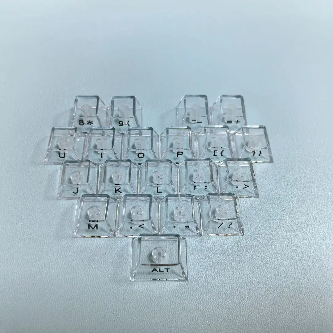 Cross-Border Original Factory 21-Key Heart-Shaped Transparent Keycaps DIY Personalized Customization Made of Pc Material Compatible with Mechanical Keyboards
