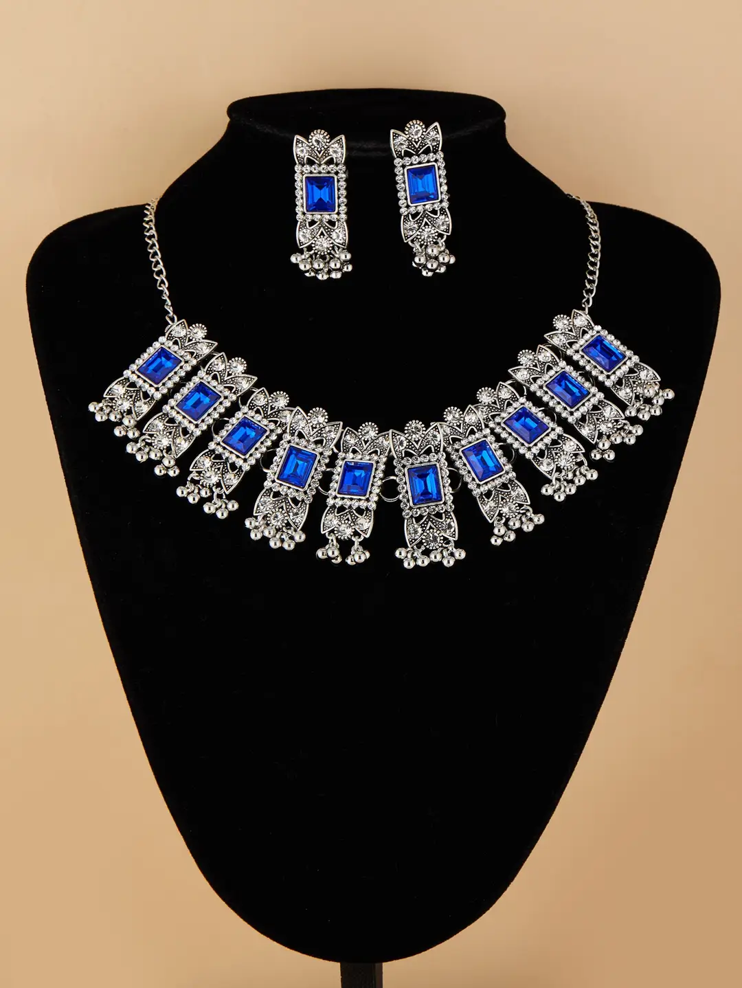 Cross-border bestseller: Exaggerated square diamond earrings and necklace set, vintage ethnic style, luxurious earrings, simple choker accessory