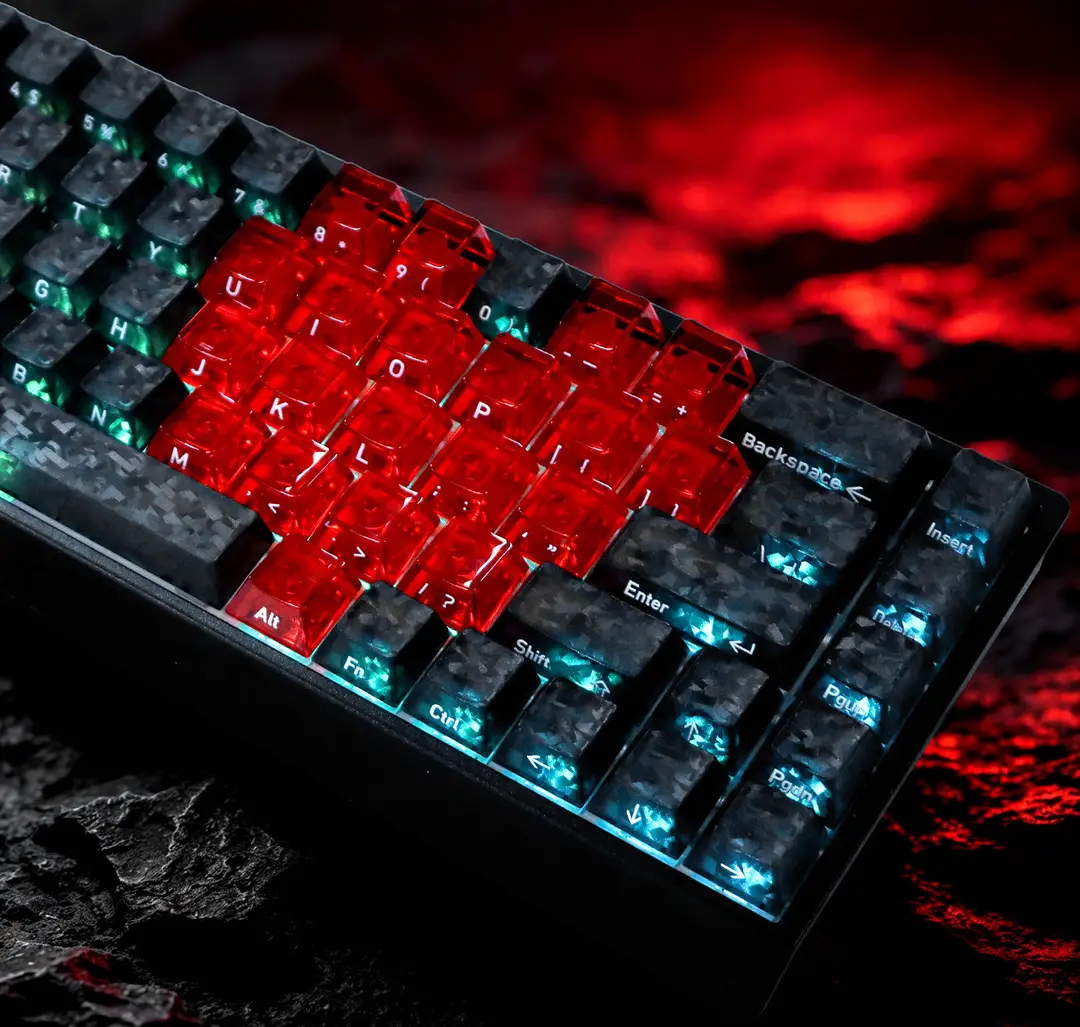 【Front and side engraved carbon fiber pattern with heart design】Cross-border bestseller carbon texture PC material magnetic switch mechanical keyboard keycaps — feature 14