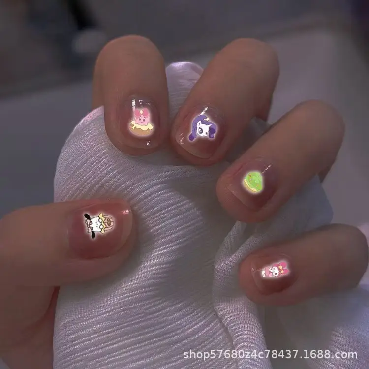 Glow-in-the-dark nail stickers for children, girls, princesses, wearable nail art stickers, odorless baby toy, cute cartoon nails — feature 9