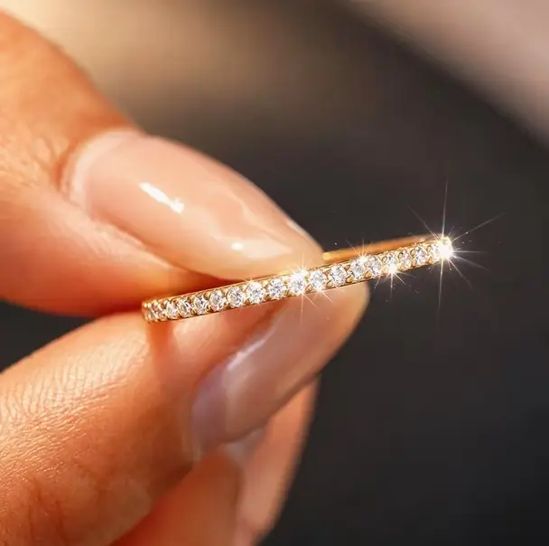 2mm single row diamond ring, copper inlaid with diamonds, full circle ring set with four-prong zircon, Korean style, elegant and simple silver ring