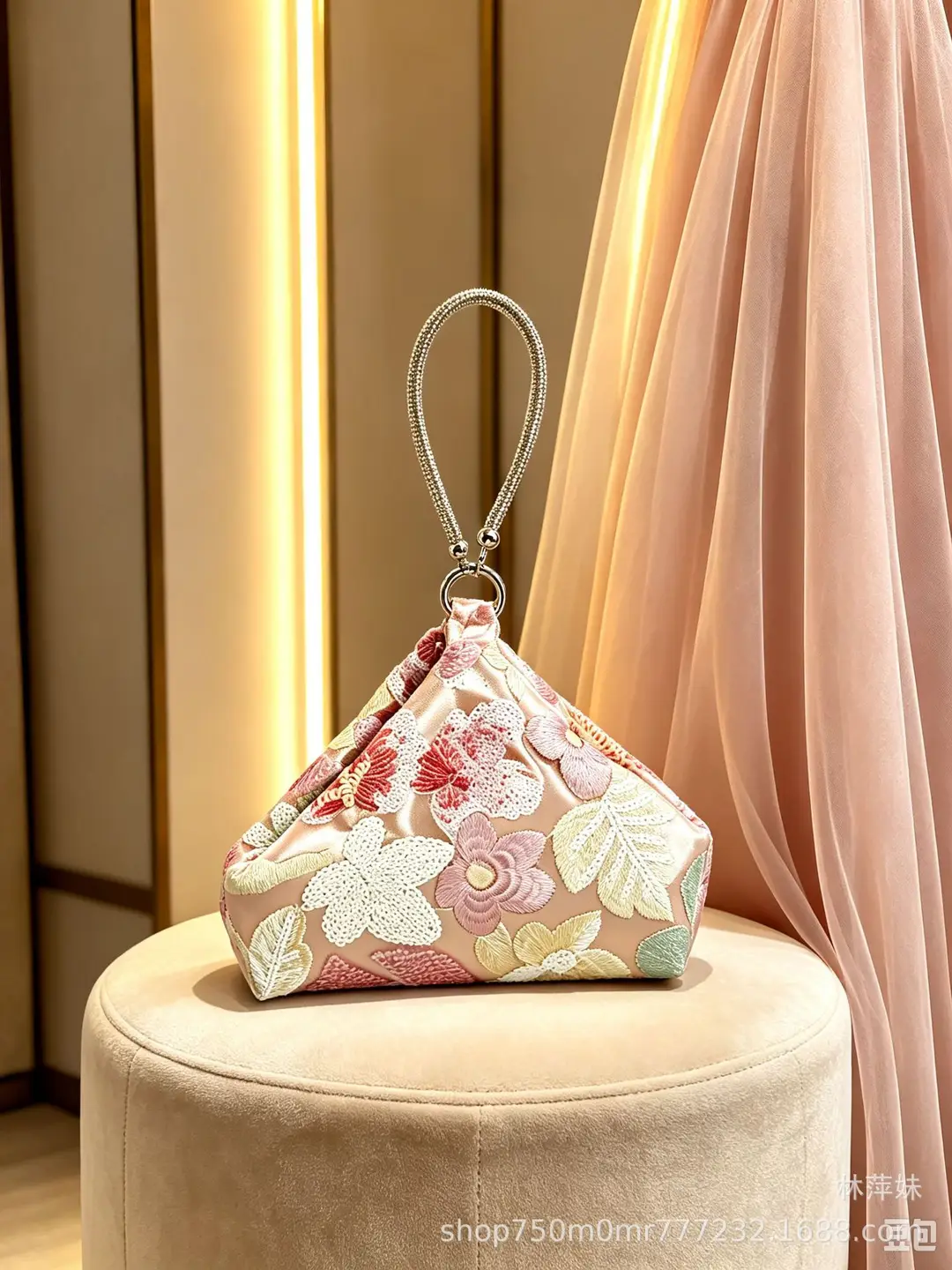 New Chinese-style embroidered bridesmaid bag, evening bag, chain handbag — feature 22