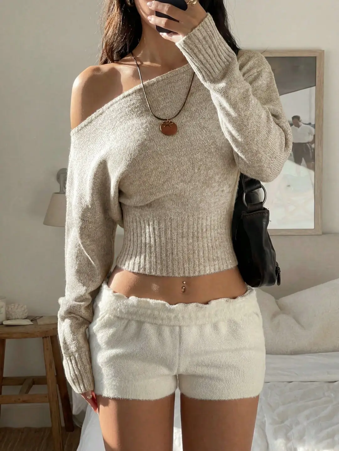 Cross-border women's fashion European and American pullover sweater for women, autumn and winter loose fit, off-shoulder, short, waist-exposed, sexy knit top — feature 11